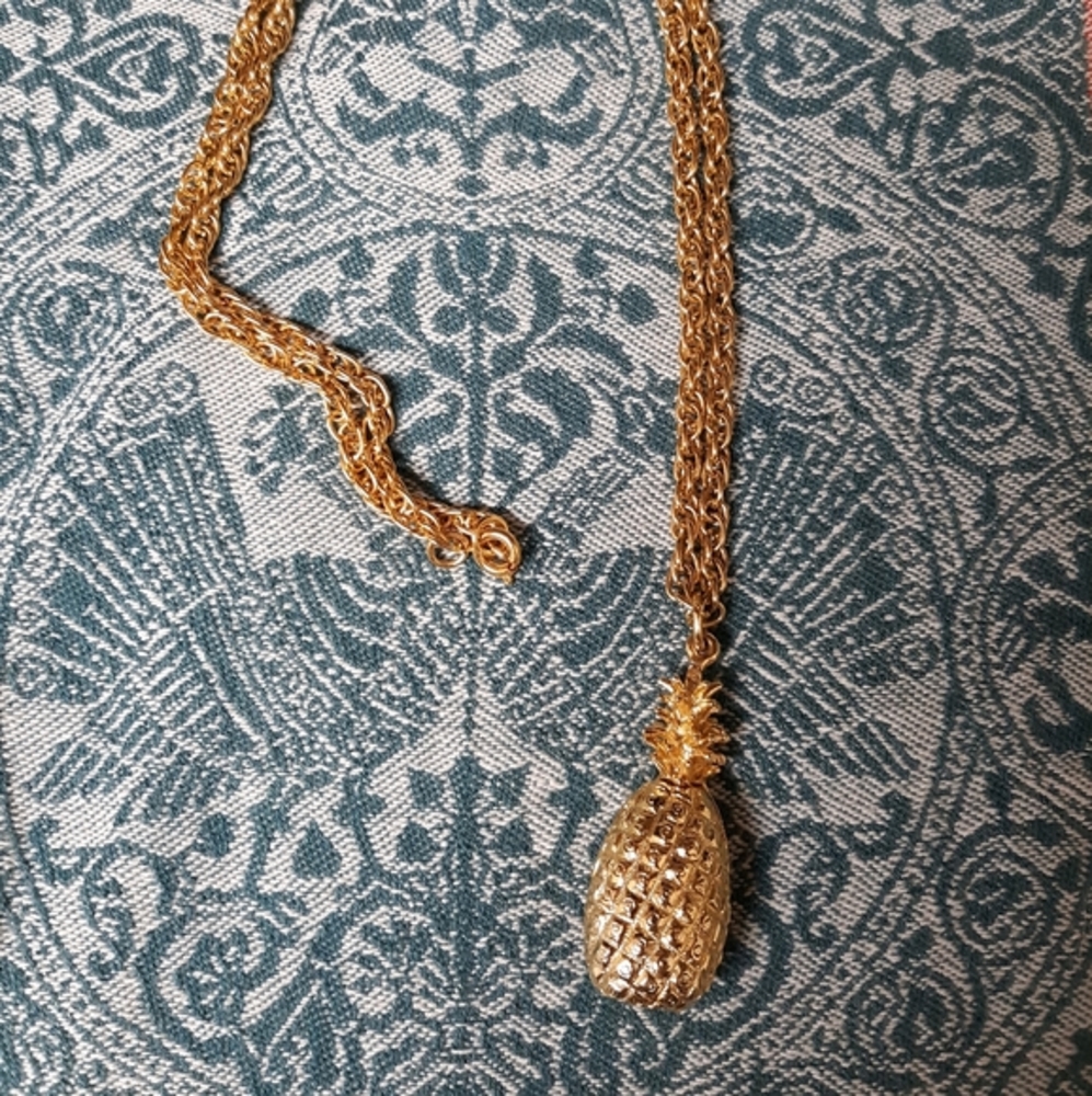 Vintage Pineapple Necklace